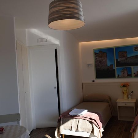 Domus Al Corso Con Servizio B&B Canosa di Puglia Exterior photo