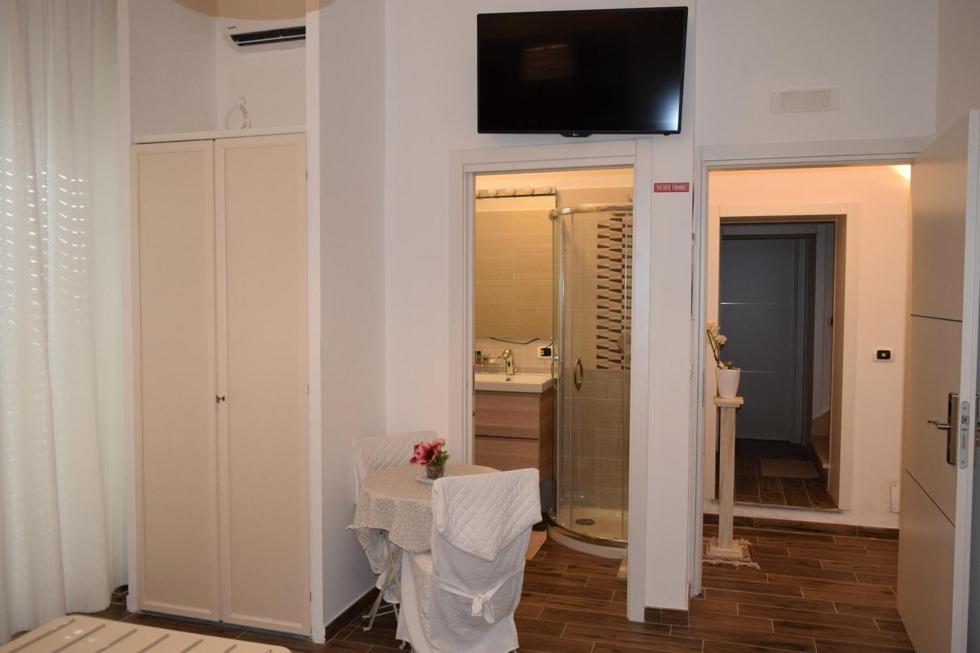 Domus Al Corso Con Servizio B&B Canosa di Puglia Exterior photo