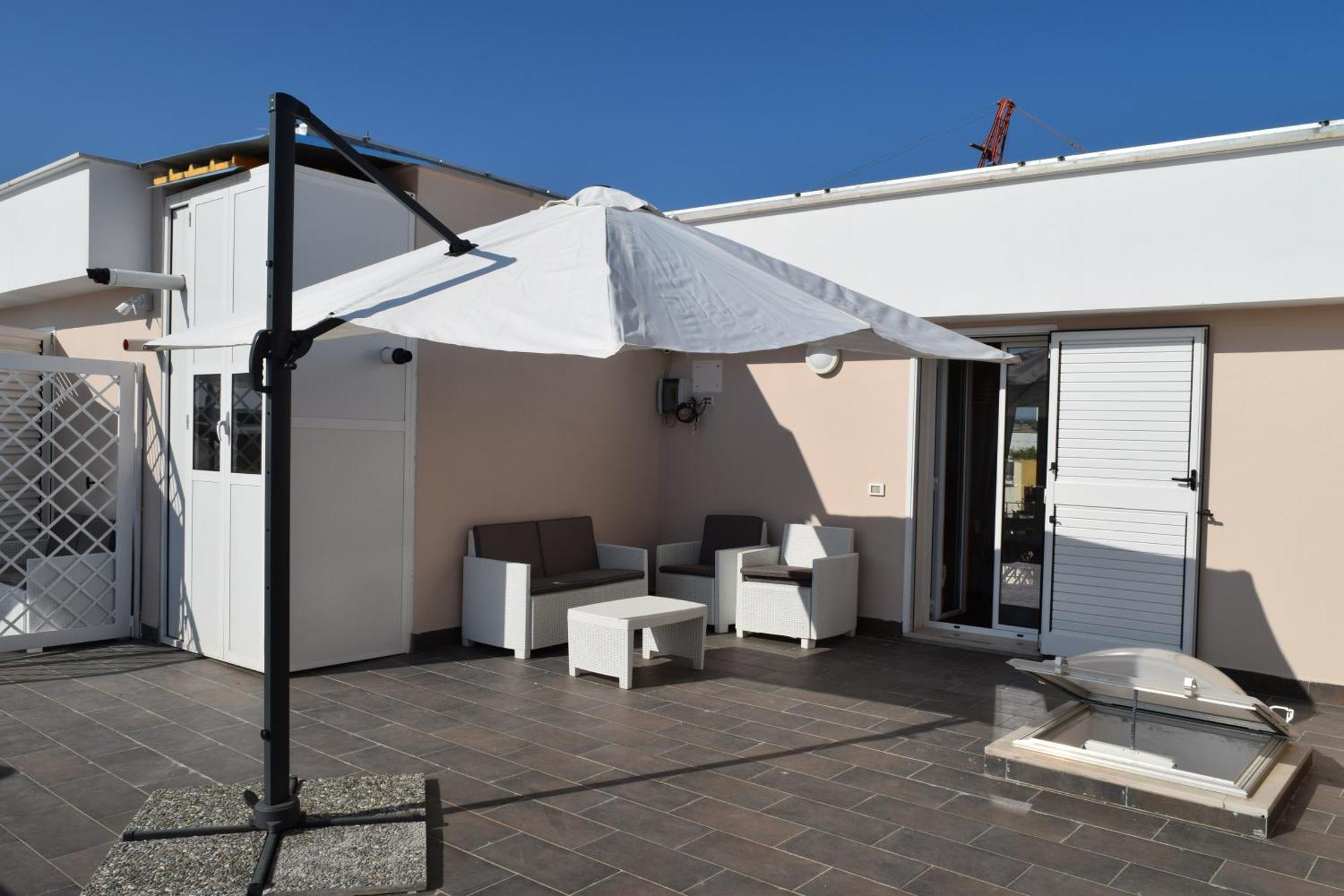 Domus Al Corso Con Servizio B&B Canosa di Puglia Exterior photo