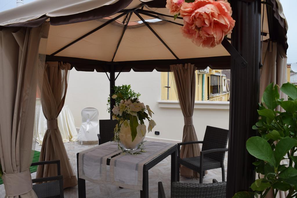 Domus Al Corso Con Servizio B&B Canosa di Puglia Exterior photo