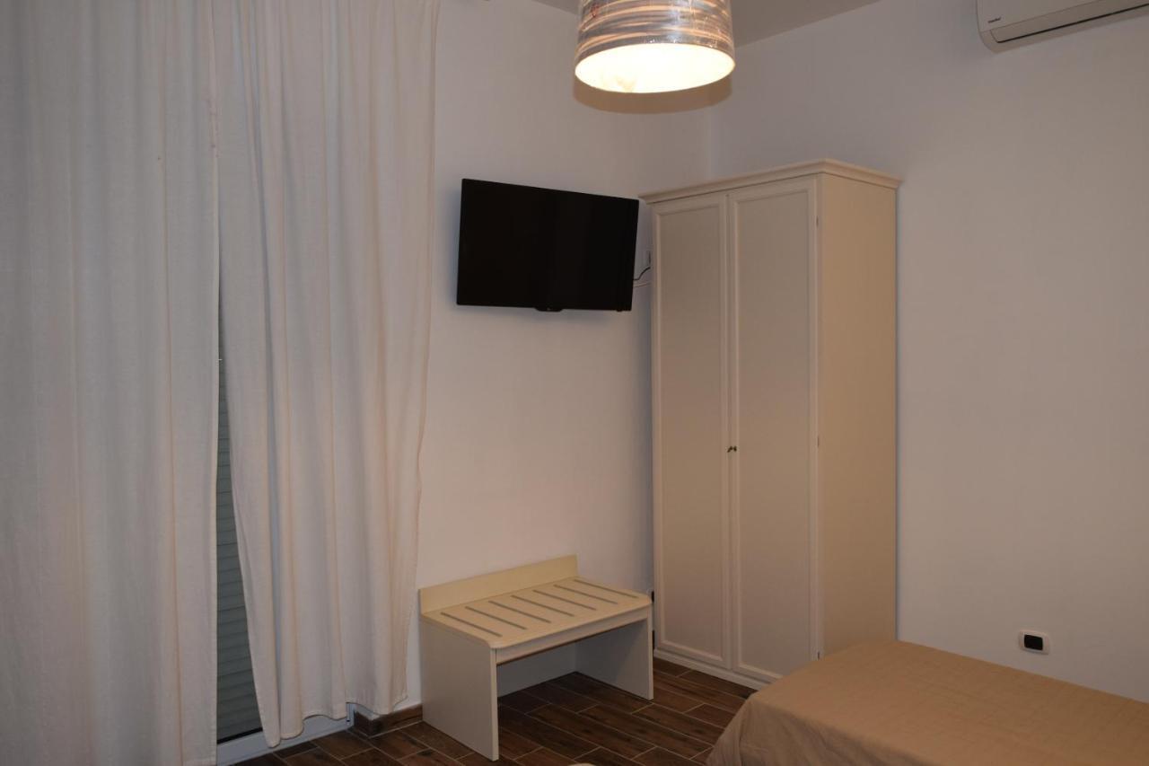 Domus Al Corso Con Servizio B&B Canosa di Puglia Exterior photo